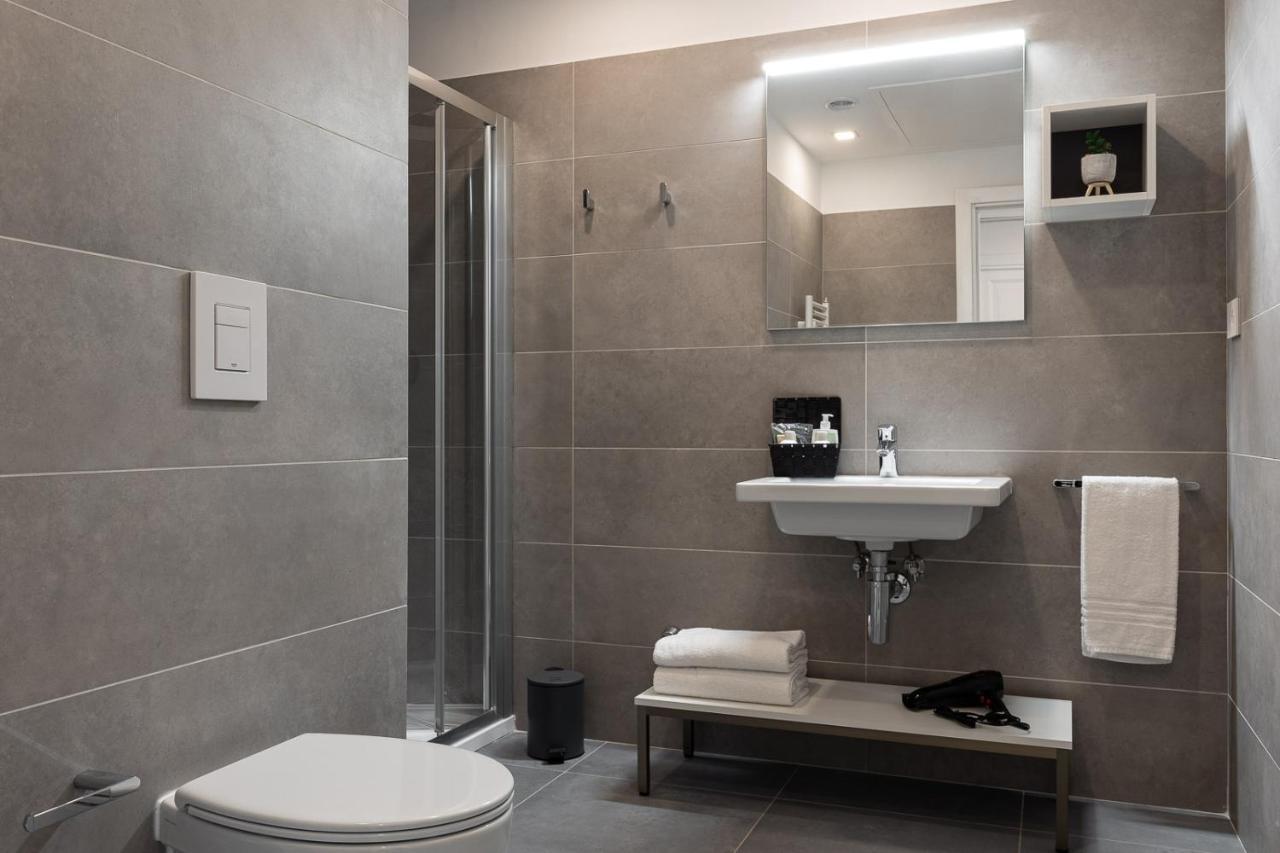 Oneweek Gaeta Suites And Apartments Esterno foto