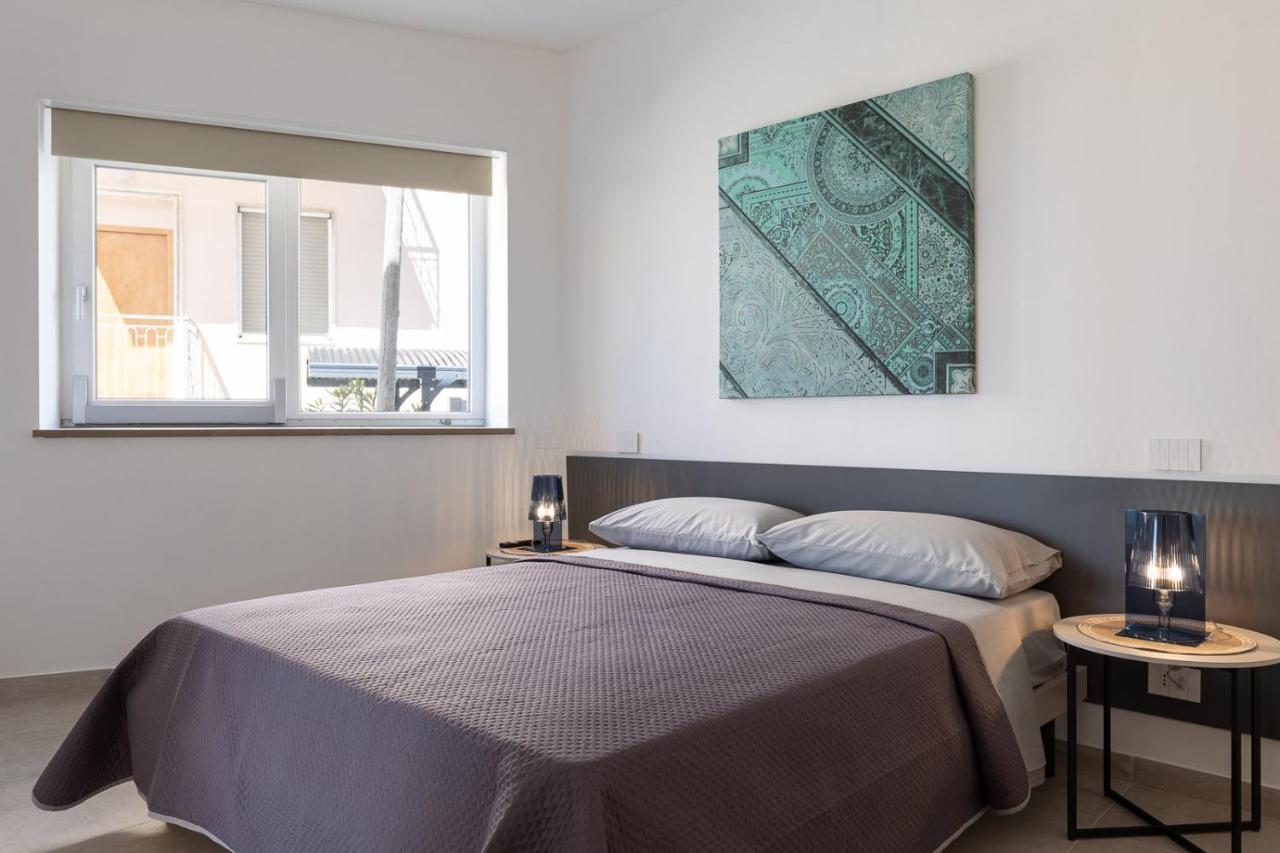 Oneweek Gaeta Suites And Apartments Esterno foto