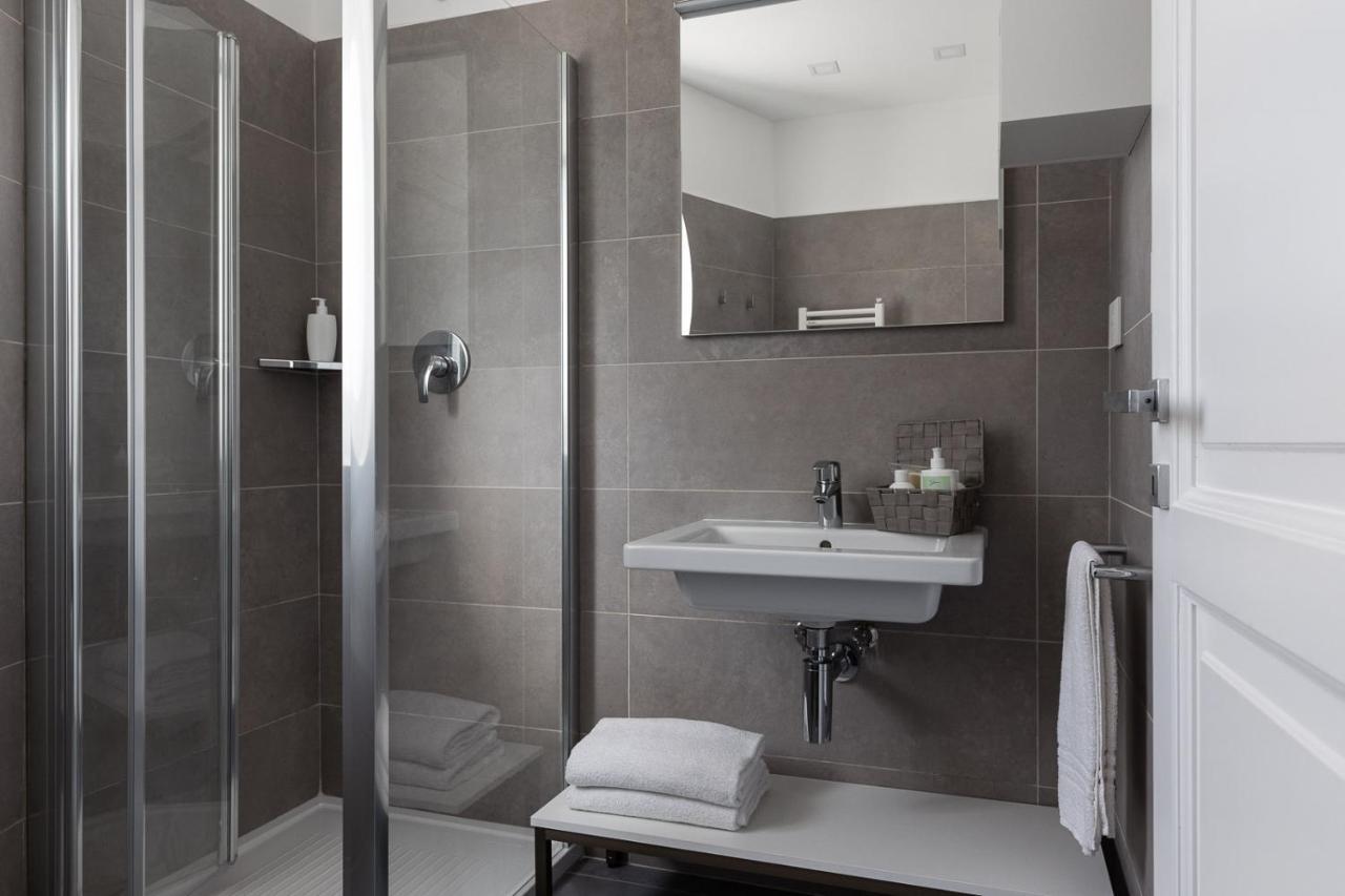 Oneweek Gaeta Suites And Apartments Esterno foto
