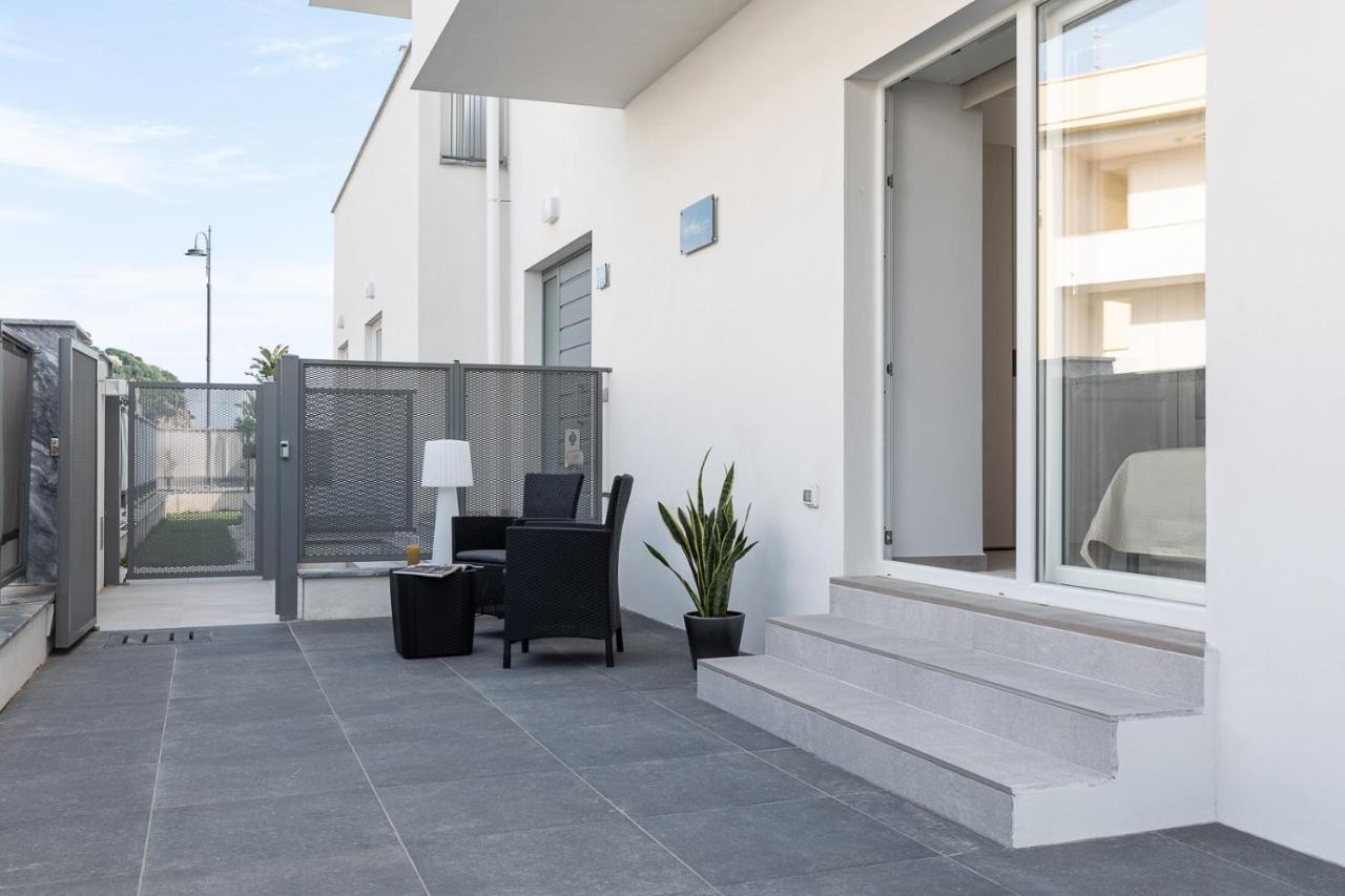 Oneweek Gaeta Suites And Apartments Esterno foto