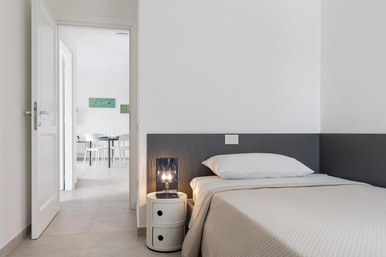 Oneweek Gaeta Suites And Apartments Esterno foto