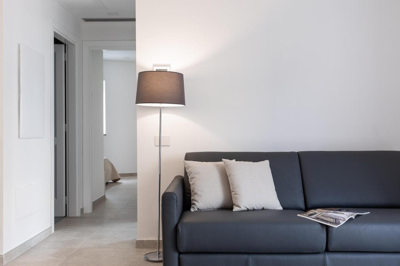 Oneweek Gaeta Suites And Apartments Esterno foto